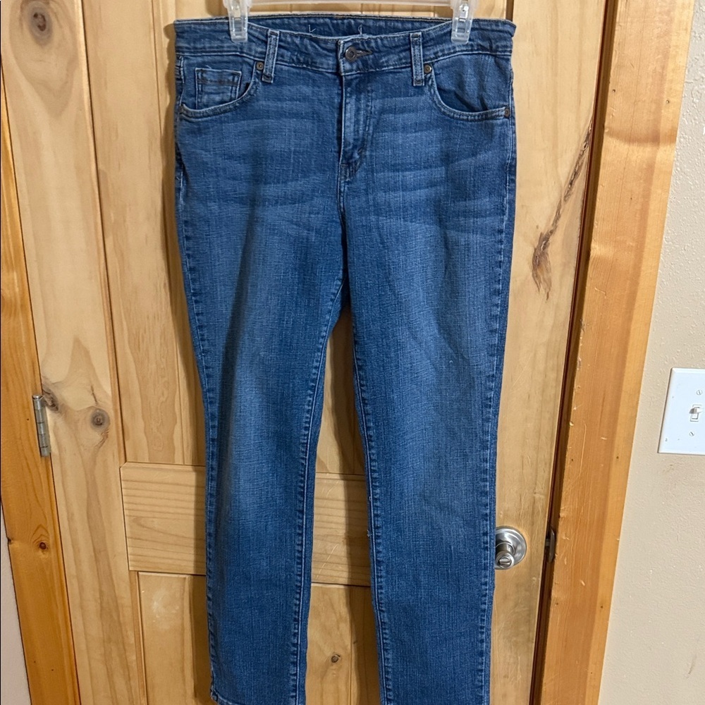 Levi’s Classic Blue Women's Jeans
